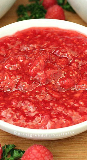 This Raspberry Topping is loaded with fresh raspberries, sweetened just right and perfect for topping cheesecakes, crepes, pancakes. Raspberry Topping