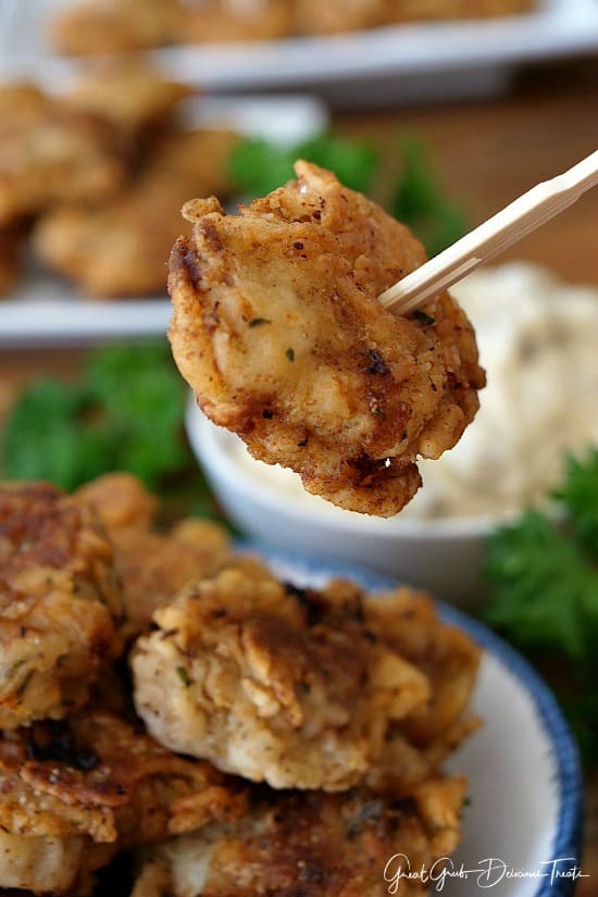 Chicken Fried Steak Bites are yummy little bites of cube steak that have been dredged in flour, egg mixture and seasoned flour, then fried to perfection. Chicken Fried Steak Bites