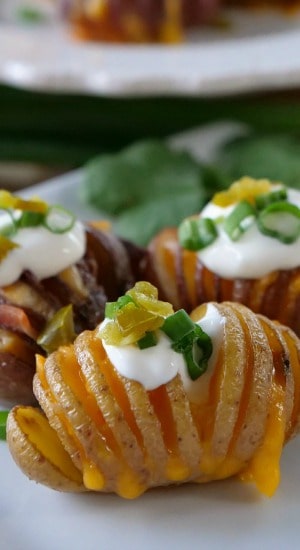 Bite-Size Hasselback Potatoes Bite-Size Hasselback Potatoes