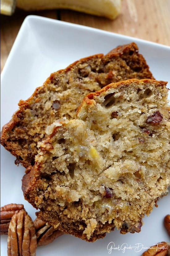 Easy Banana Pecan Bread is moist, full of delicious bananas and an easy to make banana bread recipe. Easy Banana Pecan Bread