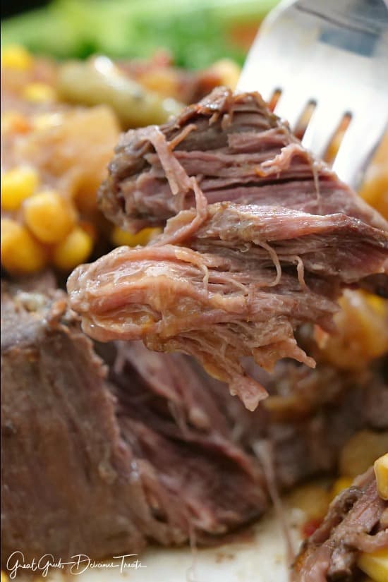 Slow Cooker Beef Shoulder Roast from Great Grub, Delicious Treats - a perfect #comfortmeal Slow Cooker Beef Shoulder Roast