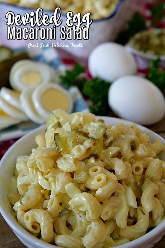 Deviled Egg Macaroni Salad is a creamy and delicious macaroni salad recipe. #macaronisalad #pasta #sidedish #delicious #greatgrubdelicioustreats Deviled Egg Macaroni Salad is a creamy and delicious macaroni salad recipe.