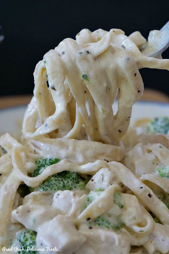 Creamy and homemade, this is the best alfredo sauce recipe and a delicious Chicken Broccoli Fettuccine Alfredo recipe the whole family will enjoy.