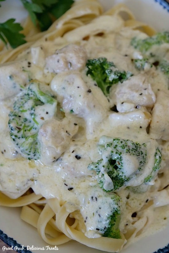 Chicken Broccoli Fettuccine Alfredo has the creamiest homemade alfredo sauce with seasoned chicken and broccoli. Chicken Broccoli Fettuccine Alfredo has the creamiest homemade alfredo sauce with seasoned chicken and broccoli.