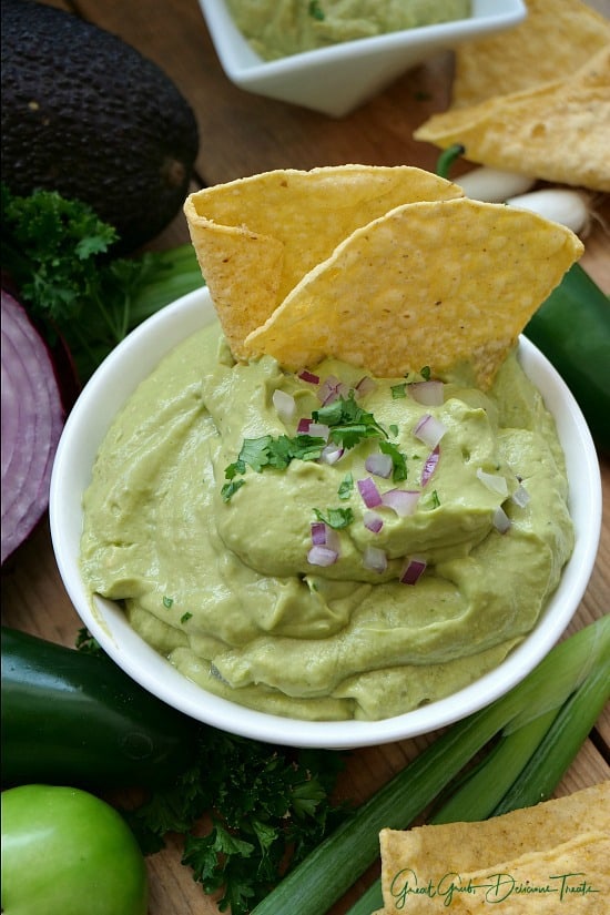 Creamy Avocado Salsa is a delicious avocado dip recipe that's perfect to serve anytime. Creamy Avocado Salsa