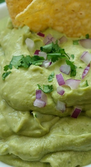 Creamy Avocado Salsa is a delicious avocado dip recipe that's perfect to add to tacos, burritos, nachos or any Mexican recipe. Creamy Avocado Salsa