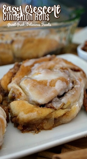 Easy Crescent Cinnamon Rolls super simple to make, are ooey gooey delicious and are perfect for breakfast on Christmas morning. Easy Crescent Cinnamon Rolls super simple to make, are ooey gooey delicious and are perfect for breakfast on Christmas morning.