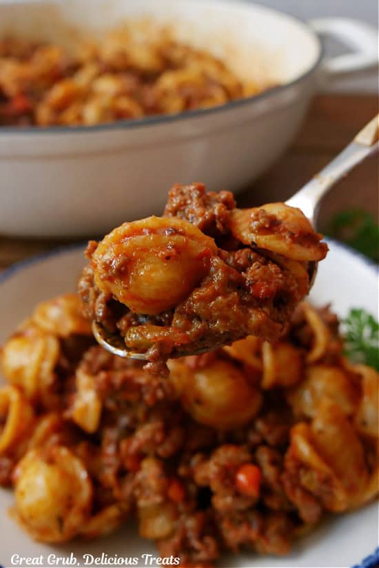 A spoonful of pasta bolognese.